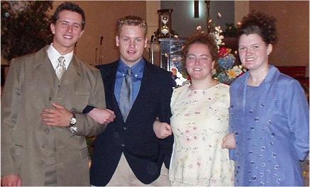 easter2002-2.jpg
